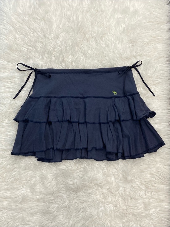 Abercrombie & Fitch Dresses & Skirts - Abercrombie & Fitch Navy Tiered Ruffle Mini Skirt